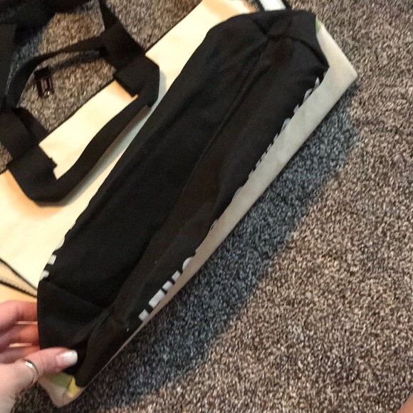 Victoria Secret Canvas Bag/Cooler - Picture 6 of 8
